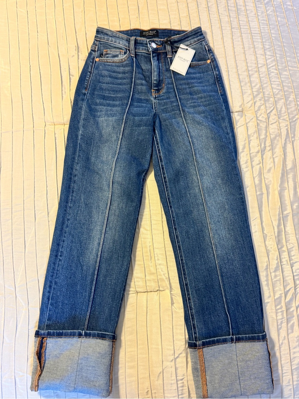 Judy Blue Straight Leg Blue Jeans with Center Seams